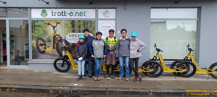 Randonnée en trottinette électrique entre voisins